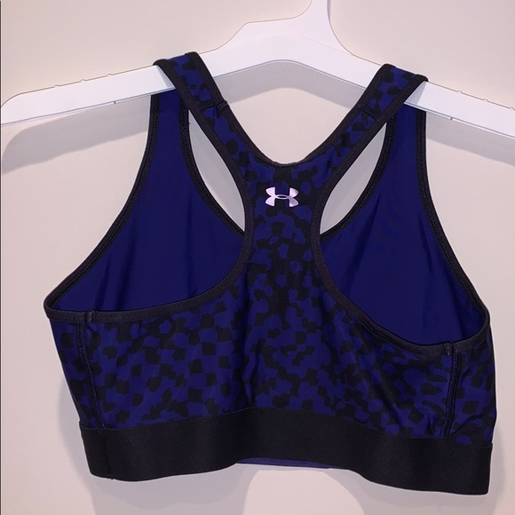 Under Armour Sports Bra - Picture 2 of 3